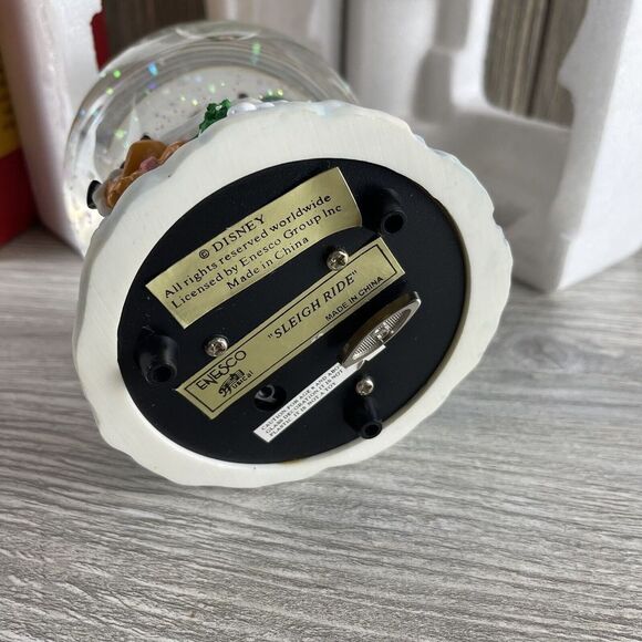 Enesco Disney Snow Globe Musical Mickey & Minnie Pluto Sledding Christmas - Picture 16 of 16